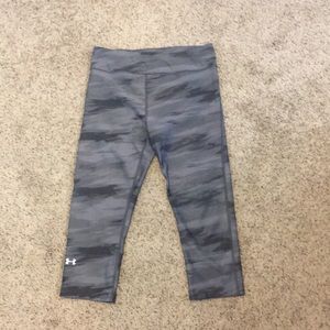 Grey Camo Under Armor Compression Capri